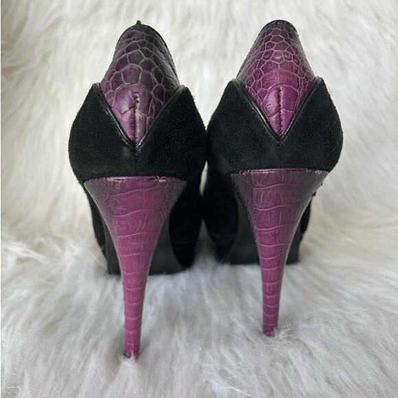 YSL Yves Saint Laurent Tribute Black Suede Purple Platform Pumps Size 38 7.5 - Picture 4 of 9
